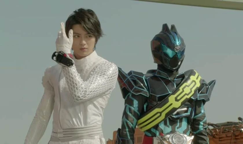 Siêu Nhân Điện Chiến Xa: Tương Lai Bất Ngờ - Kamen Rider Drive: Surprise Future (2015)
