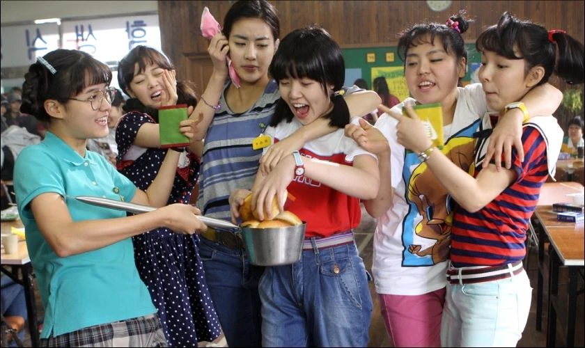 Sunny - Nắng (2011) là phim hay có sự tham gia của Min Hyo Rin
