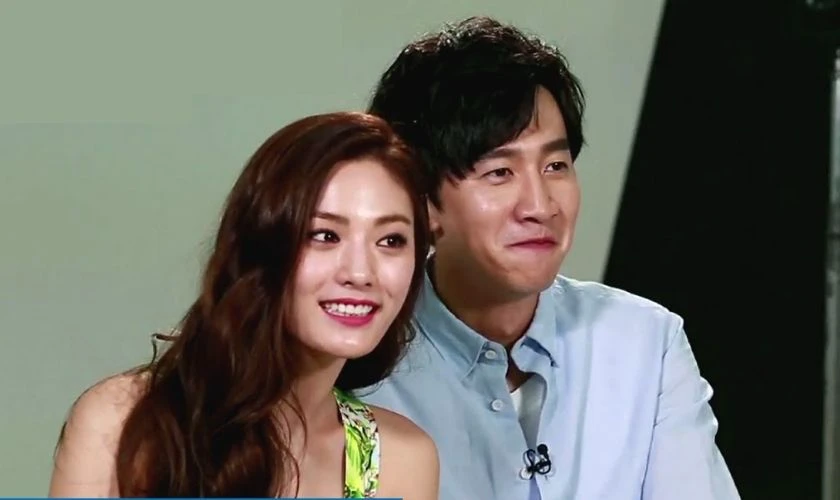 Running Man (2012) là các phim và chương trình truyền hình có sự tham gia của Nana