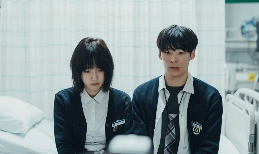 Alice Vũ Khí Tối Thượng - Alice, The Final Weapon (2022)