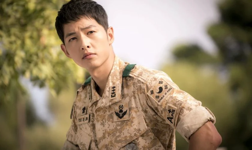 Hậu Duệ Mặt Trời chính là bộ phim hay nhất của nam diễn viên Song Joong-ki