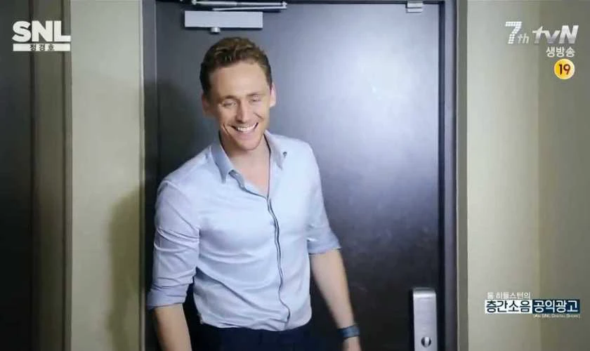 Saturday Night Live (SNL) (2021) là các phim và chương trình truyền hình có sự tham gia của Tom Hiddleston