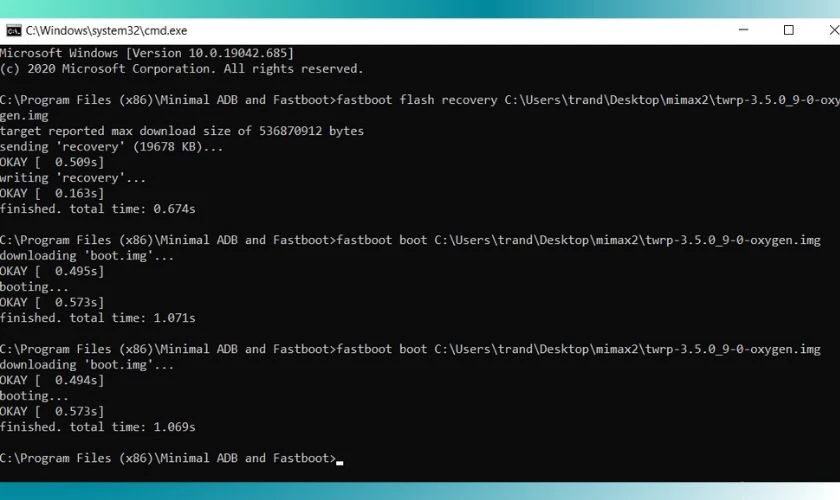 Gõ tiếp lệnh fastboot boot, sau đó kéo thả file TWRP có đuôi .img vào cửa sổ CMD một lần nữa