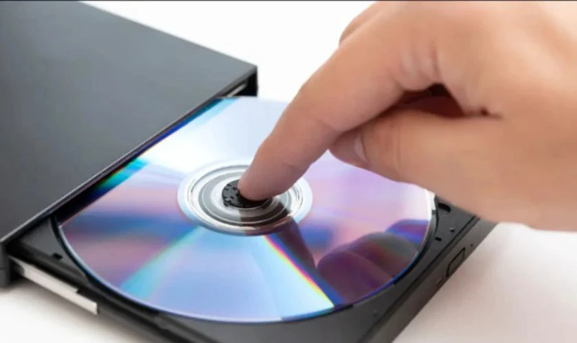 Cách cài Win 10 bằng đĩa DVD