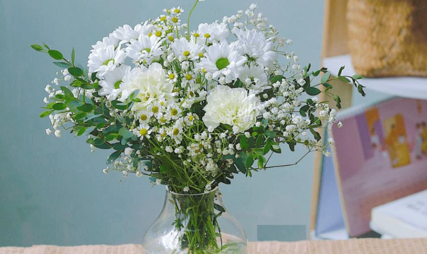 Trang trí bình hoa đẹp mùa Tết