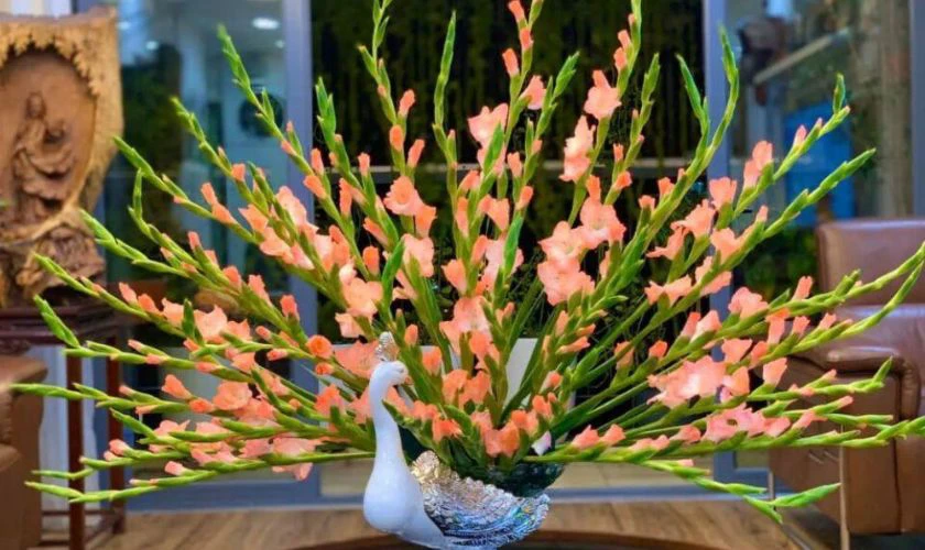 Mẫu cắm hoa lay ơn đẹp tại nhà