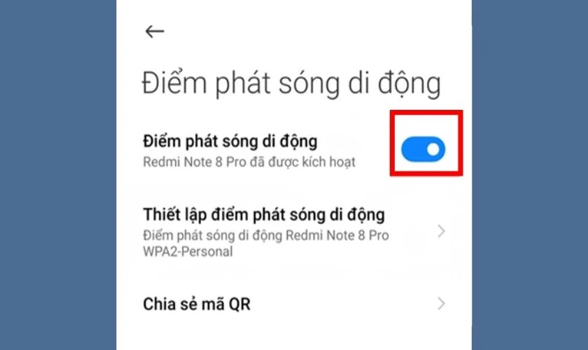 Gạt công tắc để bật Điểm phát sóng