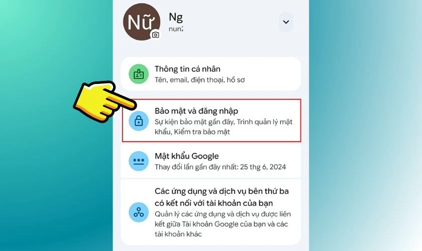 Trong menu, chọn mục Bảo mật và đăng nhập
