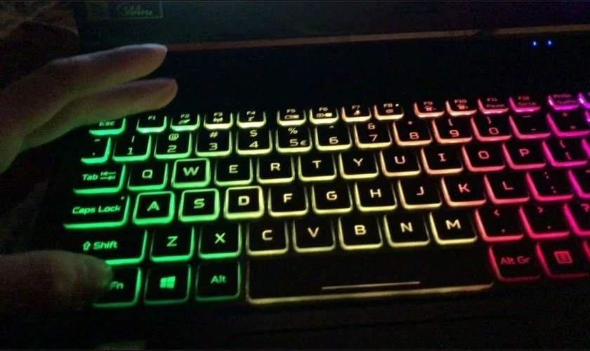 Cách đổi màu bàn phím laptop HP thực hiện được trên dòng nào