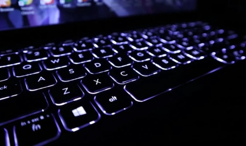 Lưu ý khi đổi màu bàn phím laptop HP
