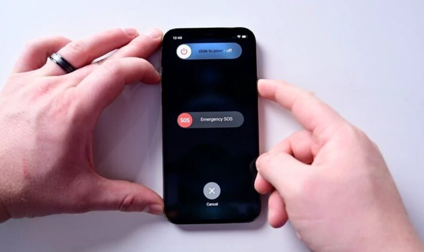 Xóa bộ nhớ đệm Facebook bằng cách khởi động lại iPhone