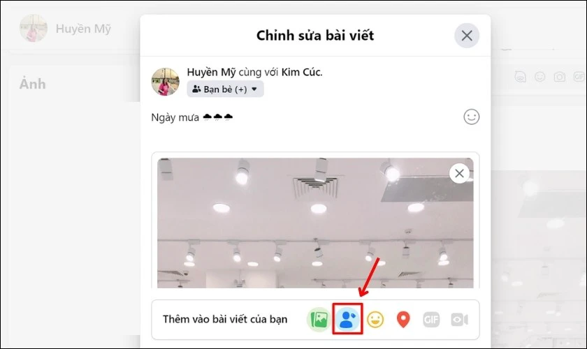 Cách gỡ bỏ gắn thẻ tên người khác trong bài đăng trên Facebook