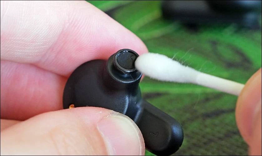 Cách bảo quản tai nghe không dây Bluetooth 5.0 Haylou GT3 đúng cách