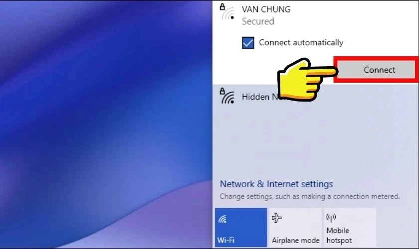 Hệ thống sẽ hiển thị danh sách các mạng WiFi khả dụng