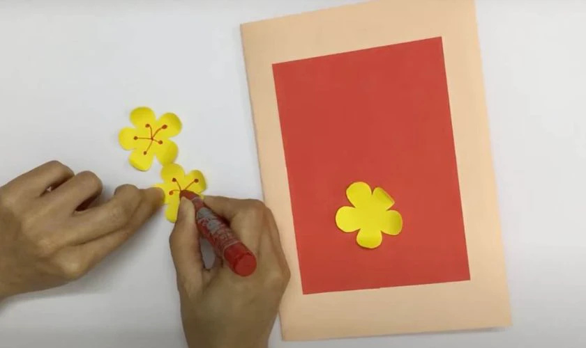 Trang Trí Phần Bìa Thiệp