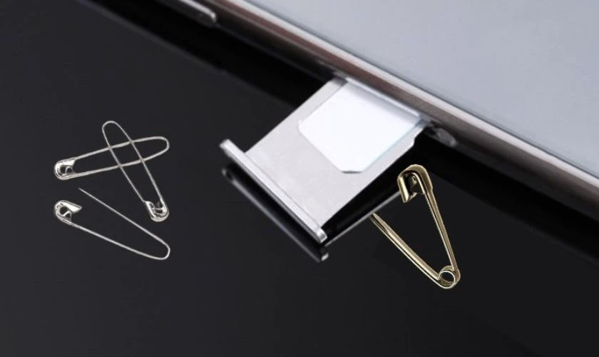 Cách lấy SIM OPPO không cần que bằng kim băng