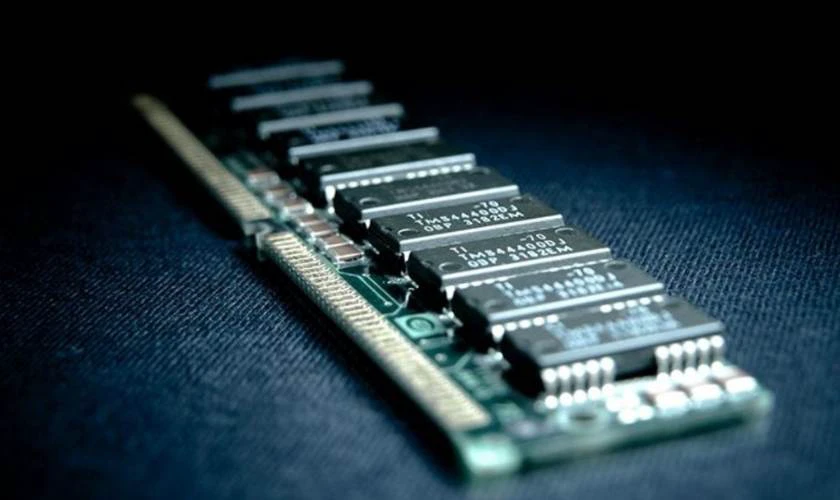 Lưu ý về tốc độ Bus RAM