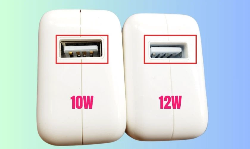 Nhìn màu chân sạc để phân biệt sạc iPad xịn, dỏm