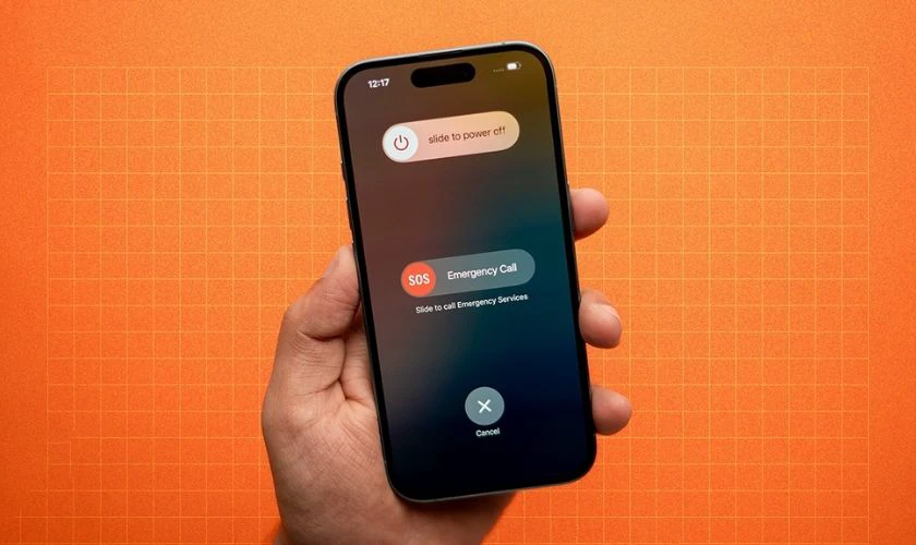 Khởi động lại điện thoại để giải phóng bộ nhớ và làm mới hệ thống