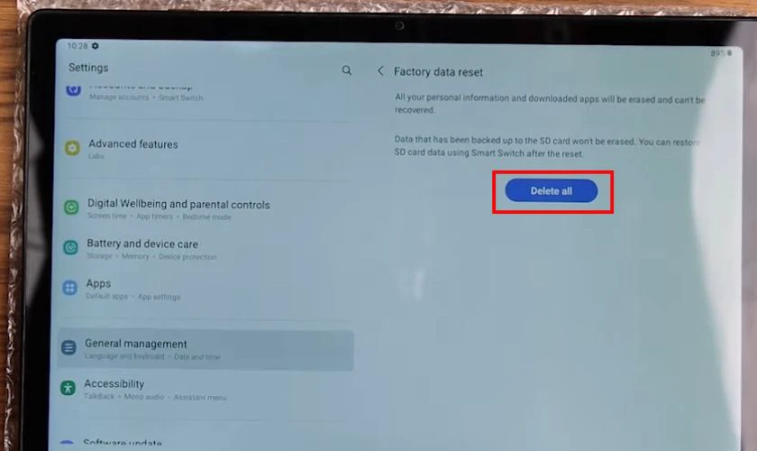 Nhập mật khẩu rồi chọn Delete All