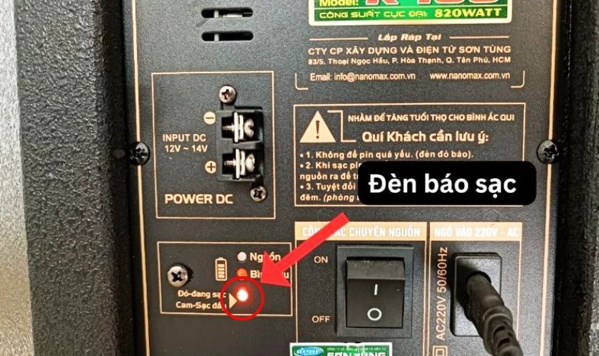 Cách sạc pin loa kéo - Chủ động sạc pin trước khi thiết bị cạn năng lượng