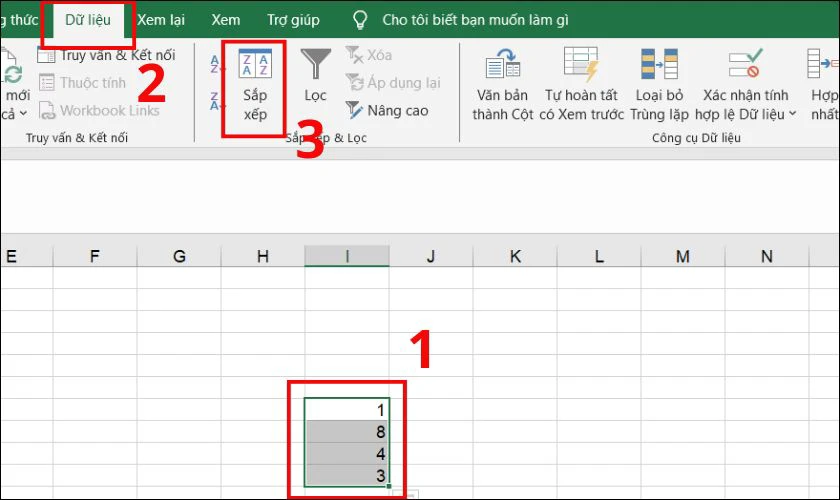 Chọn tab Data (Dữ liệu), rồi nhấn Sort (Sắp xếp)