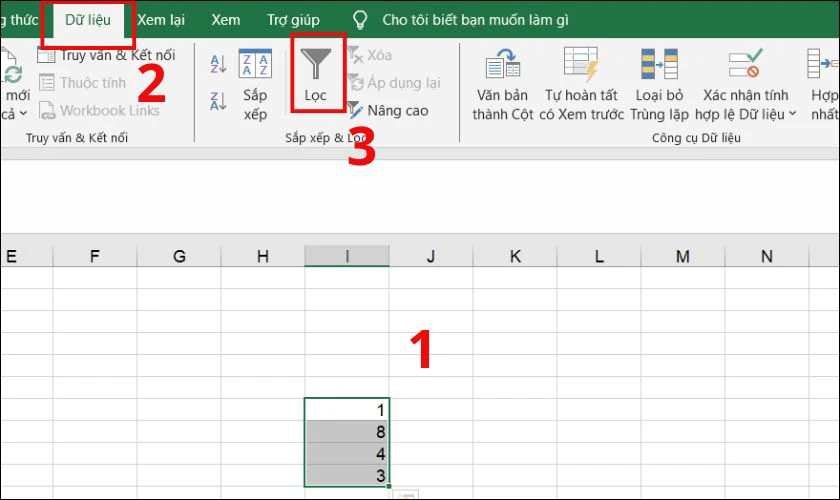 Vào tab Data (Dữ liệu), rồi chọn Filter (Lọc)