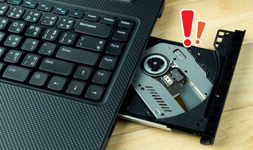 Cẩn thận khi sử dụng ổ đĩa CD để tránh hư hỏng