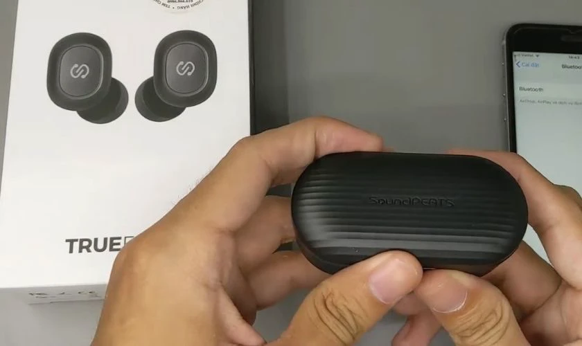 Cách kết nối tai nghe Bluetooth không dây SoundPEATS Truefree Plus