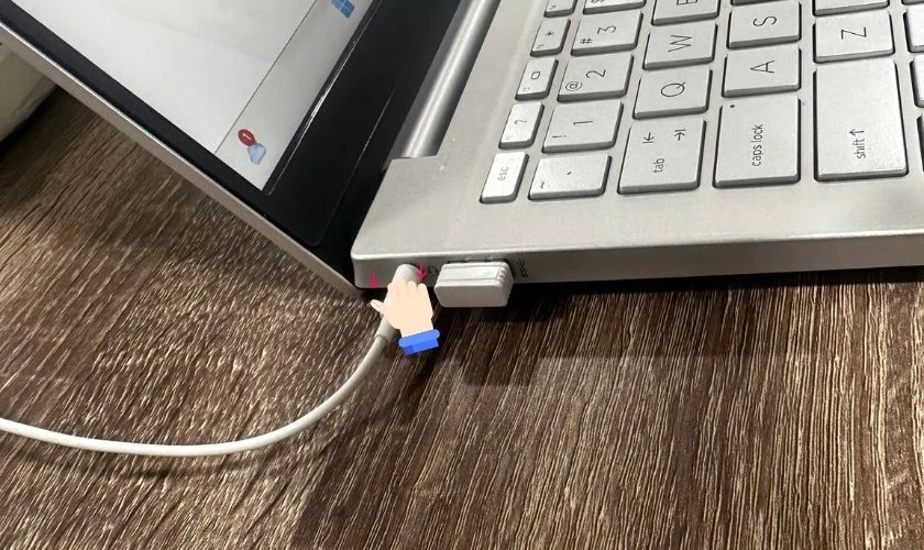 Các chức năng chính trên tai nghe Defun C Basic Hybrid D034 có mic