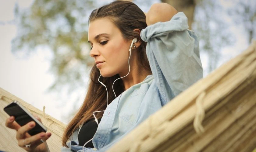 Kiểm tra kết nối và trải nghiệm âm thanh