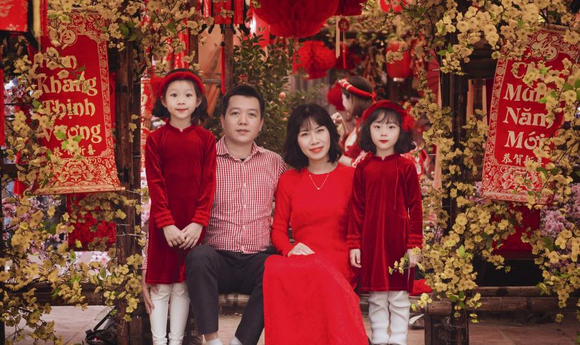 Mẫu Ảnh Tạo Dáng Chụp Ảnh Áo Dài Tết