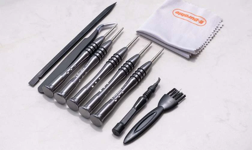 Cách tháo pin MacBook đúng cách, an toàn tại nhà