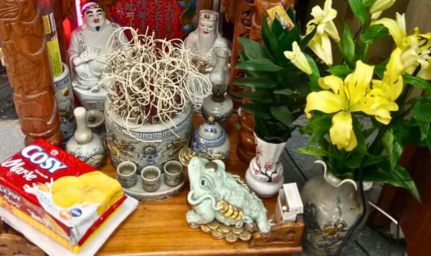 Cách trang trí bàn thờ ông Địa với đồ phong thủy