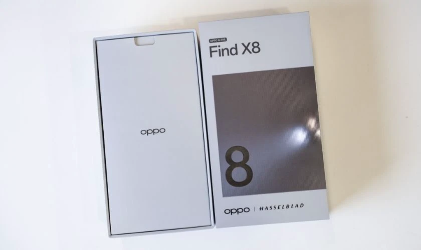 Cách xem tên điện thoại OPPO trên vỏ hộp
