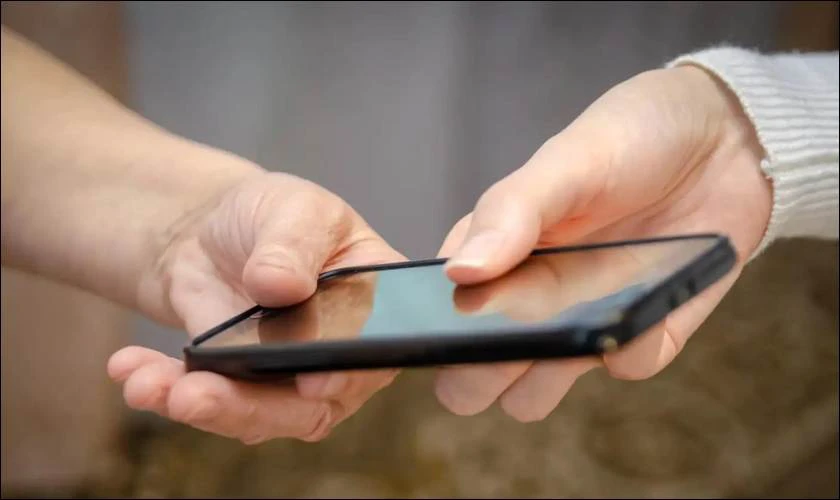 Khi nào cần xóa tài khoản Google trên điện thoại OPPO?