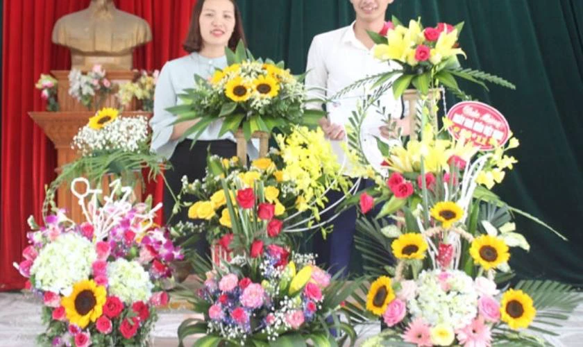 Mẫu giải nhất cuộc thi cắm hoa 20/11 năm 2025
