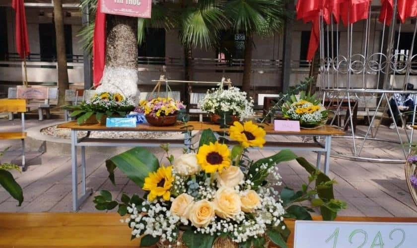 Cắm hoa 20/11 độc đáo, đẹp 2025