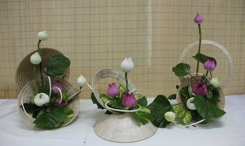 Mẫu hoa ngày Nhà giáo Việt Nam nón lá ấn tượng, thu hút nhất