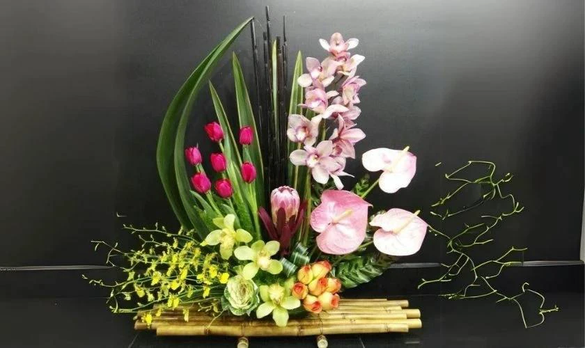 Cắm hoa chủ đề Chắp cánh ước mơ độc đáo