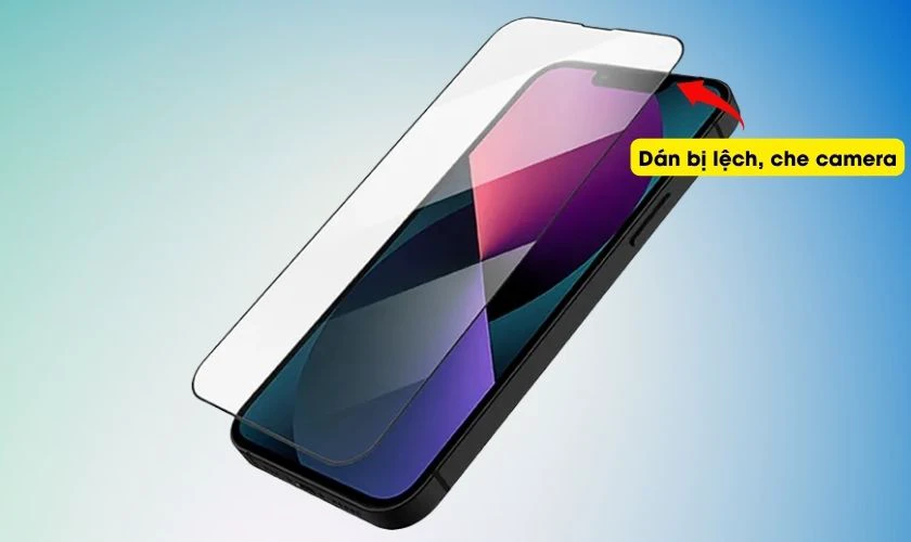 Tại sao camera trước iPhone 14 Plus bị mờ - Bị miếng dán màn hình che mất