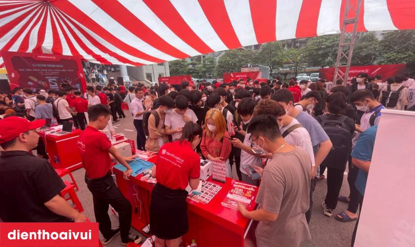 Trang phục, thời gian và thái độ trong quá trình tham quan