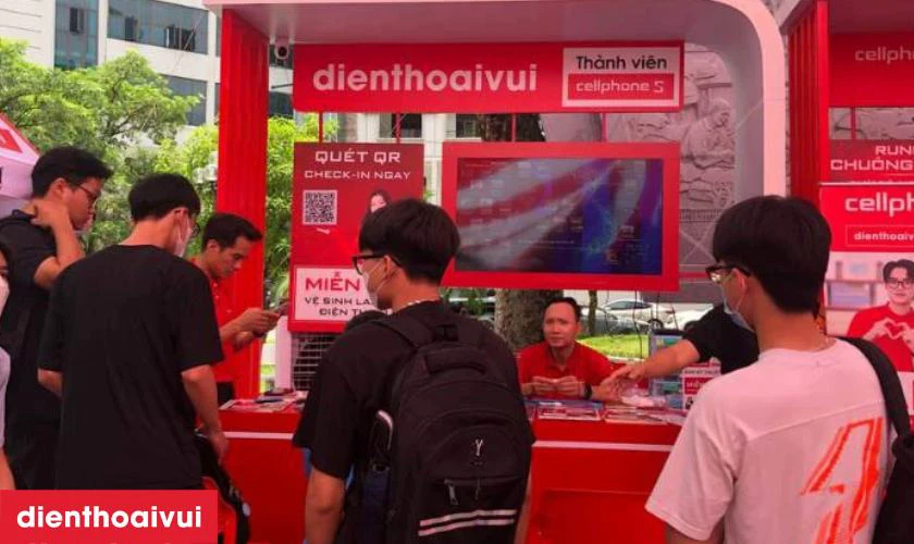 Chương trình Campus Tour 2025 Điện Thoại Vui là gì?