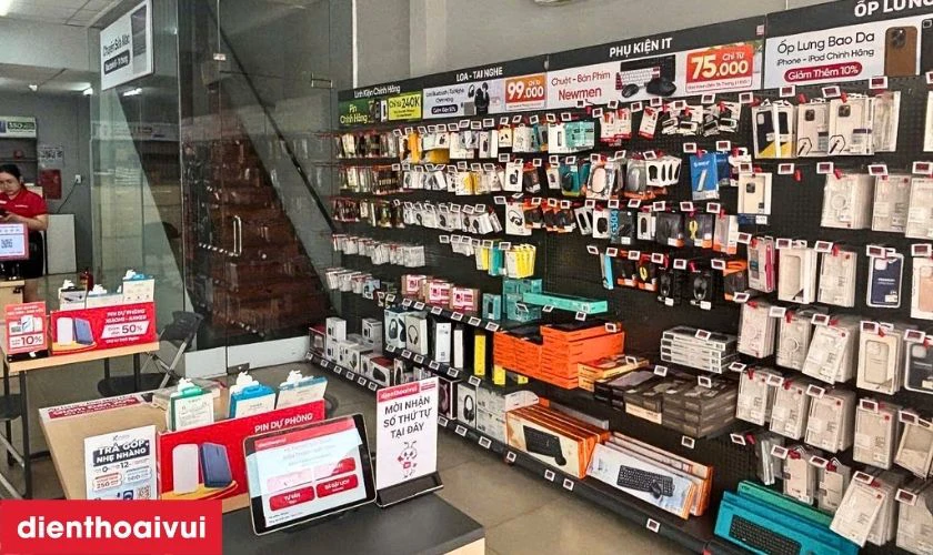 Vì sao nên chọn mua cáp sạc nhanh BWOO 4 IN 1 có đèn led X308 dài 1.2M tại Điện Thoại Vui?