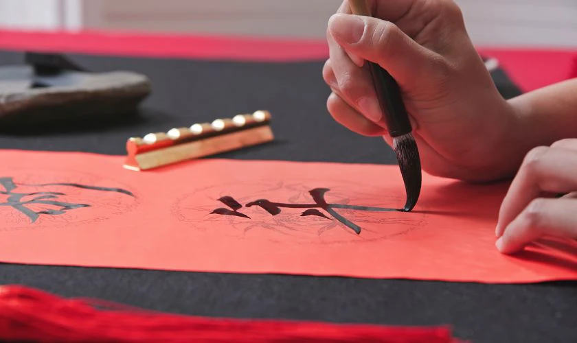 99+ Câu Đối Tết Tiếng Trung 2026 Thông Dụng, Phổ Biến Câu Đối Tết Tiếng Trung Tặng Ông Bà 2026