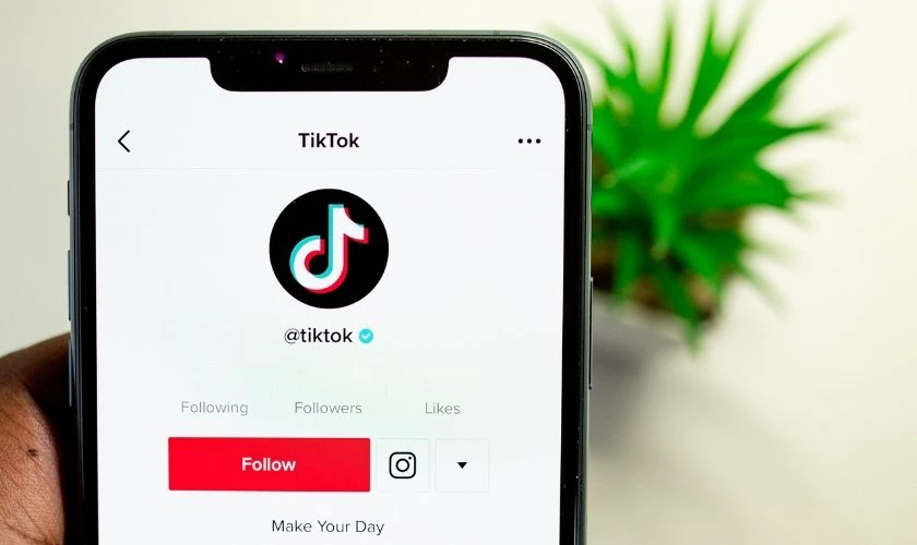 Lý do cần biết cách rút tiền từ TikTok trên điện thoại