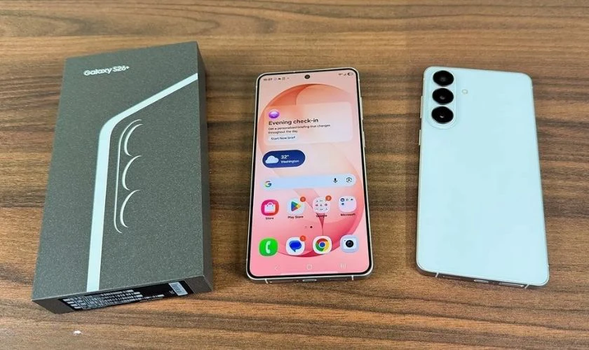 Samsung Galaxy S26 / S26+