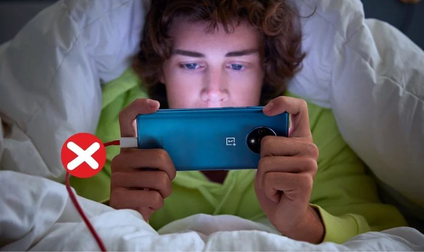 Kiểm soát nhiệt độ để tránh giảm hiệu năng chip