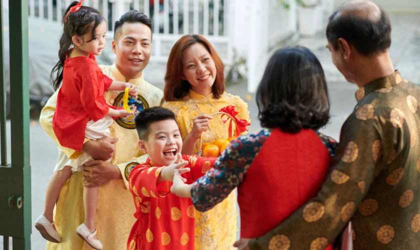 Chúc Tết bố mẹ 2026 ngắn gọn mừng xuân Bính Ngọ