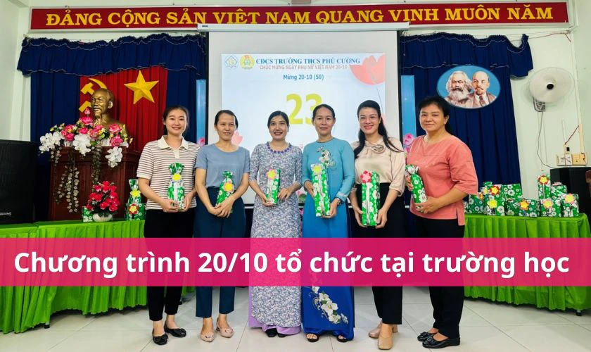 Chương trình 20/10 tổ chức tại trường học